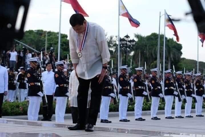 Veesadventure's tweet photo. A 75 year old man who graduated and worked as a criminal lawyer for decades, became a prosecutor and mayor of a big city for over 22 years, calling him BOBO!?

Like what the F***!
#istandwithmypresident 
#Istandduterte 
#IStandWithPresident https://t.co/fEJyMyjIOG