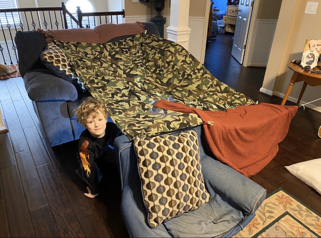 Sandra_Fortune1's tweet photo. Bakerโs Virtual Spirit Week
Costume Day and Fort Day! ๐
#JourneyToAwe
#LovingTheCreativity https://t.co/8AGOaCk4FI