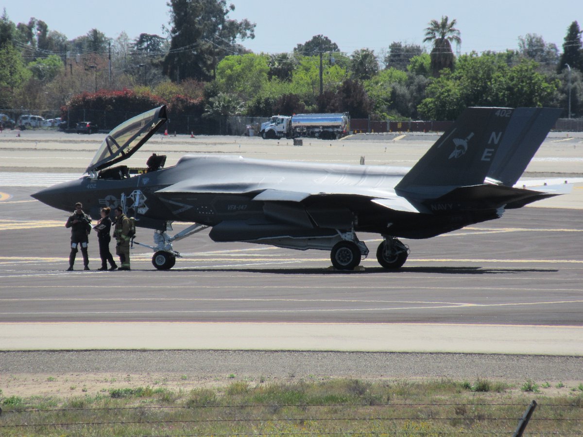 Earlier this afternoon, I saw this Navy F-35 Lightning II from VFA-147 (NAS Lemoore) land at the Fresno Airport. It appears the aircraft had conducted an emergency landing for some reason. The pilot seemed to be ok.
#FresnoAirport #F35LightningII #USNavy #NASLemoore #VFA147
