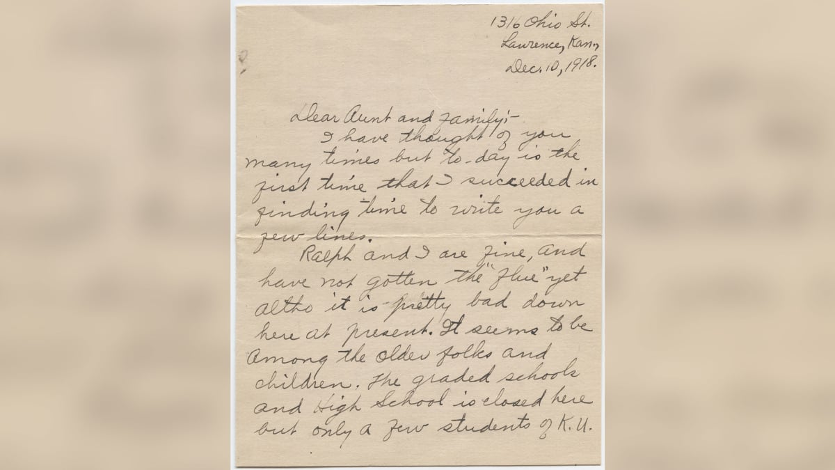ww1memorialdc's tweet photo. Kansas City's #WWI Museum is avoiding layoffs by giving employees thousands of pages from its archives to digitize.

10 have joined a team to digitize thousands of letters, diaries &amp; journals: https://t.co/c9tymxCoDS https://t.co/vxT3zhER9X