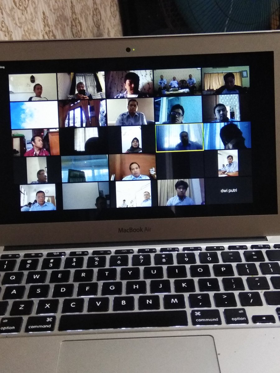 Acara kemarin Vidcom dengan Mitra Ditjen PB dengan topik Bioflok dan Mina Padi..