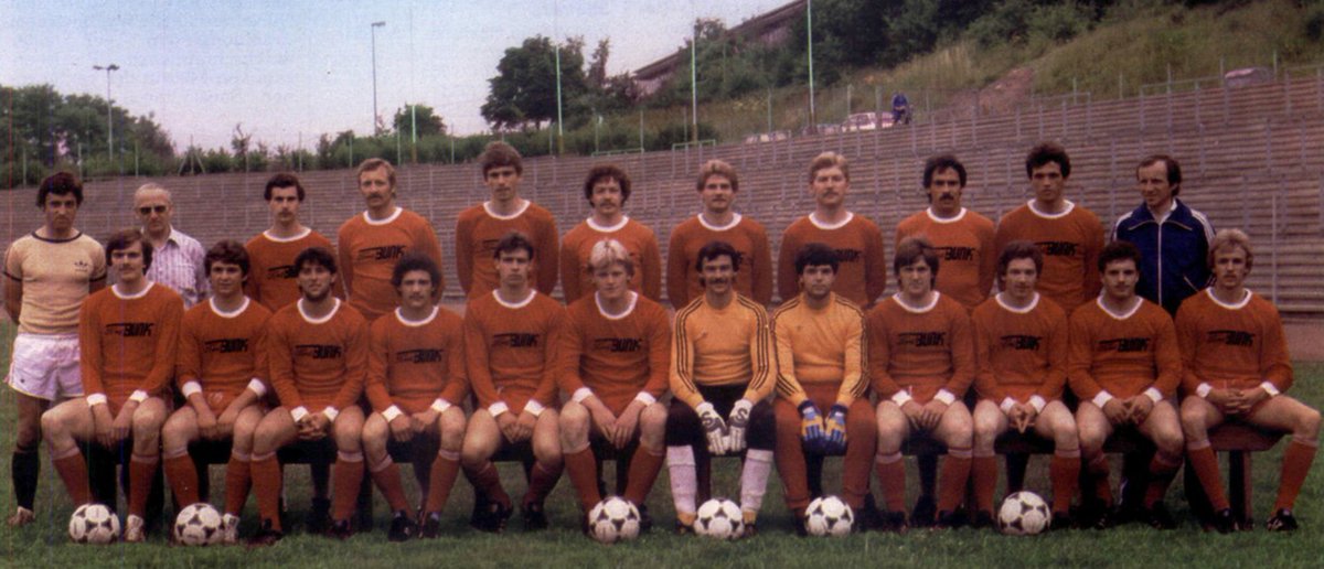O Röchling Völklingen foi um dos clubes fundadores da 2. Bundesliga, o clube de Saarland jogou por quatro temporadas, sendo a última na temporada 1979-80. A equipe vem jogando a Oberliga Rheinland-Pfalz/Saar a quinta divisão alemãFoto: Kicker
