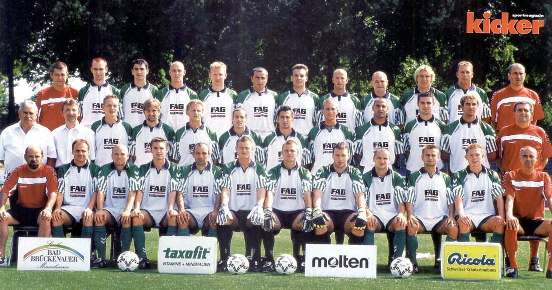 O Schweinfurt 05 jogou a temporada de estreia da 2. Bundesliga, a equipe da Baviera jogou por quatro oportunidades, a última foi na temporada 2001-02. No momento o clube vem jogando a Regionalliga Bayern, a quarta divisão alemãFoto: Kicker