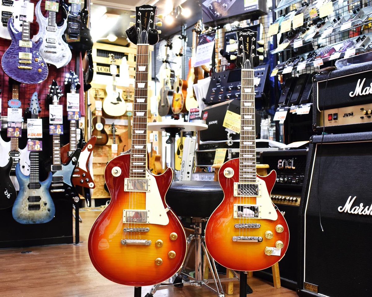 入荷情報 レスポール タイプのミニギターが入荷！ スピーカーを搭載し