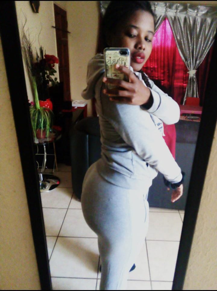 Real_Precious_M's tweet photo. @danielmarven Open for a surprise. ๐ #BootyforDaniel https://t.co/mdEY7IaZfD