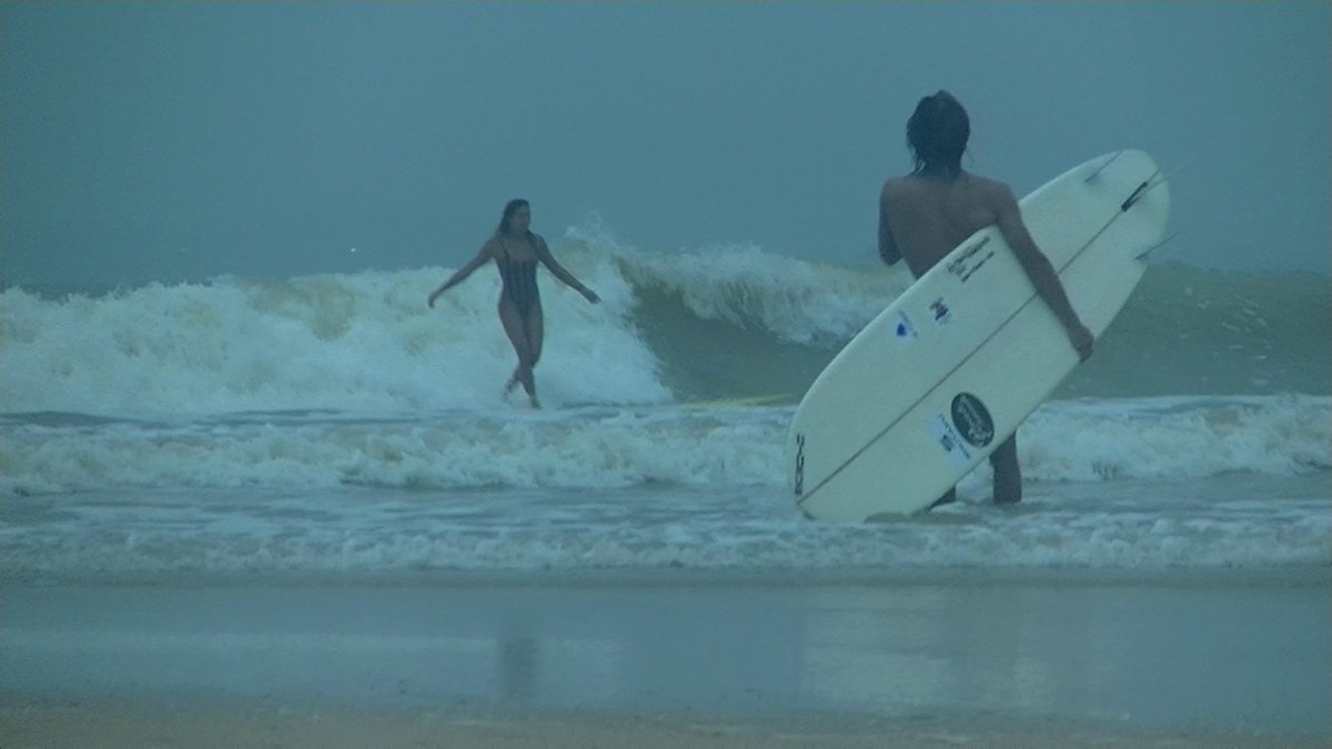 takainoue2000's tweet photo. マレーシア🇲🇾
.
#malaysia🇲🇾 #cherating #tanjunginn #renextop #rast #surfing #longboard #hangten #curving #ピッコロクレメンテサーフボード #worldchampionmodel #三刀流プロサーファー #井上鷹 #takainoue #秀拓 #shutaku #usurfhawaii #piccoloclementesurfboards #99base https://t.co/t4A2H8PcqB