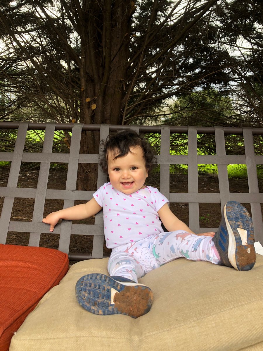 zainab13218345's tweet photo. seeing my baby sister smile every day gives me hope through this hard time. there is nothing more lovely and innocent than a baby laughs!! #GenLit12 #BabySis #CutnessOverload https://t.co/sE5DxiNvF7