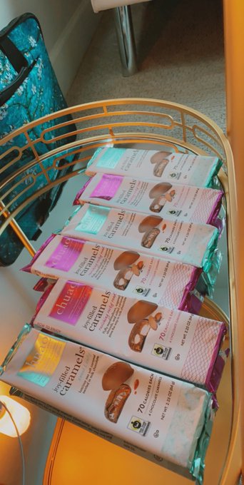 Thank you Juan for the high quality yummy chocolates and thank you David for the very fine glasses!!<a href="/tag/sextoy"class="tags"><span>#sextoy</span></a>