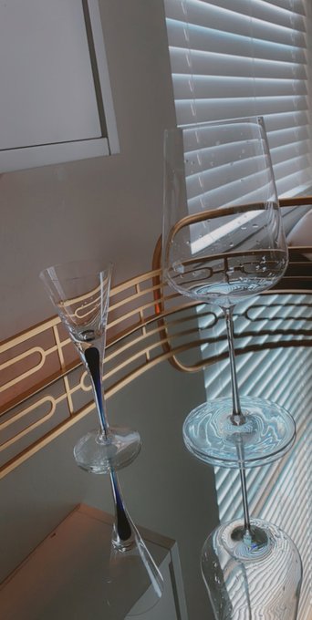 Thank you Juan for the high quality yummy chocolates and thank you David for the very fine glasses!!<a href="/tag/sextoy"class="tags"><span>#sextoy</span></a>