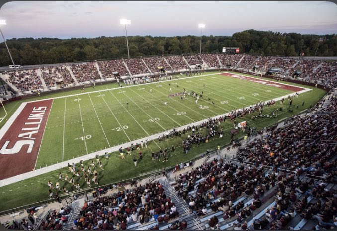 Excited to announce that after a great call with <a href="/CoachPatPoore/">Pat Poore</a>  I have received an offer from Southern Illinois university!!