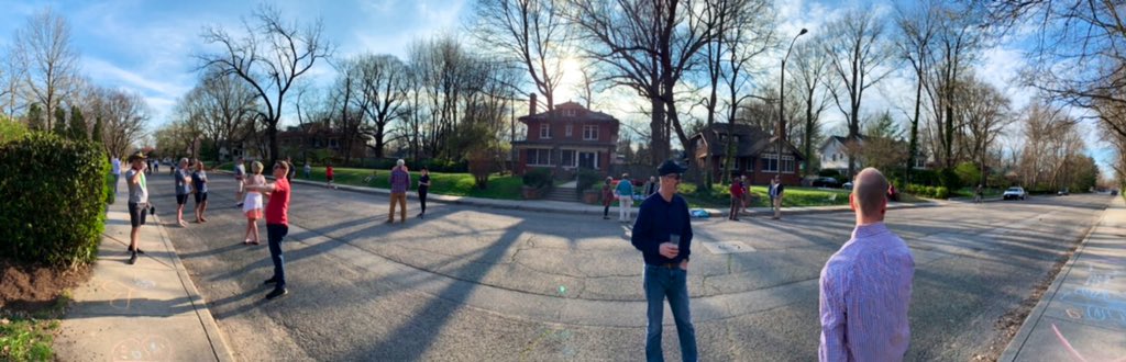 StevieAndLane's tweet photo. Impromptu #SocialDistancing #BlockParty in @MeridianKessler #MeridianKessler #OliverJohnsonsWoods #Indianapolis #Indy. Great to see our neighbors on #Broadway, even if we were 6 feet away! #BestBlockInIndy #BroadwayBlockParty #DancingInTheStreet https://t.co/EfgAIbr3Rc
