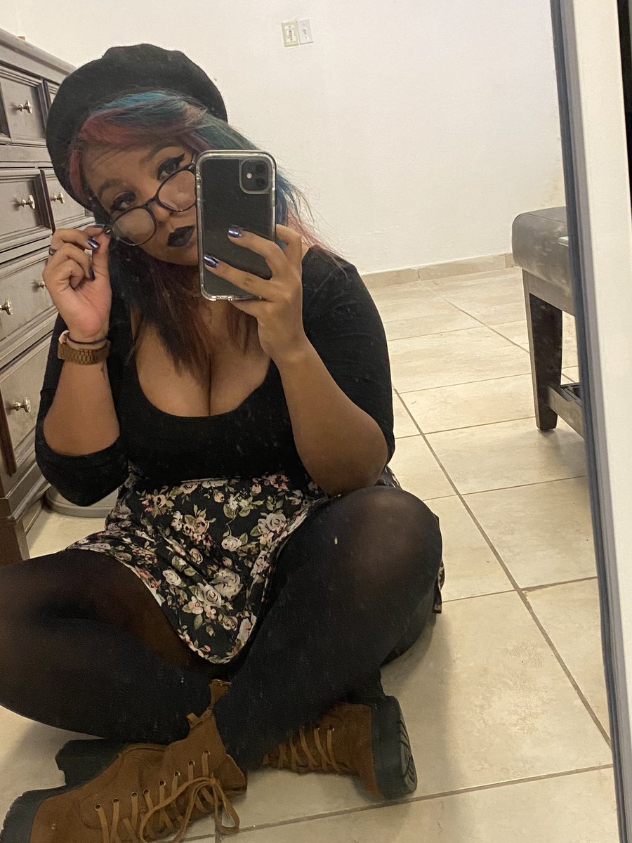 Phycho_Teddy's tweet photo. Am I cute yet? #amicuteyet #selfies #mirrorselfies #colorfulhair https://t.co/XVRWKcj1kc