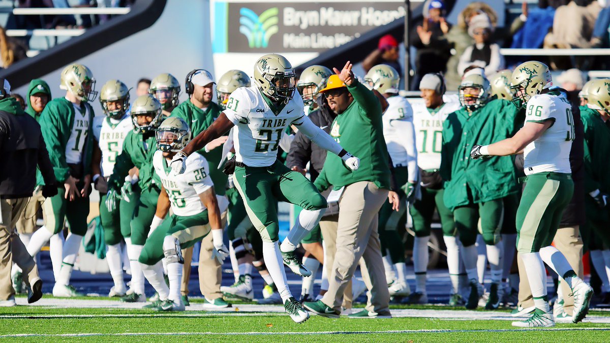 Icyemerson's tweet photo. Blessed to receive an offer from William &amp; Mary @WMTribeFootball @BoRevell @CoachVBrown59 @BenMoore247 https://t.co/icGIP9c0S9