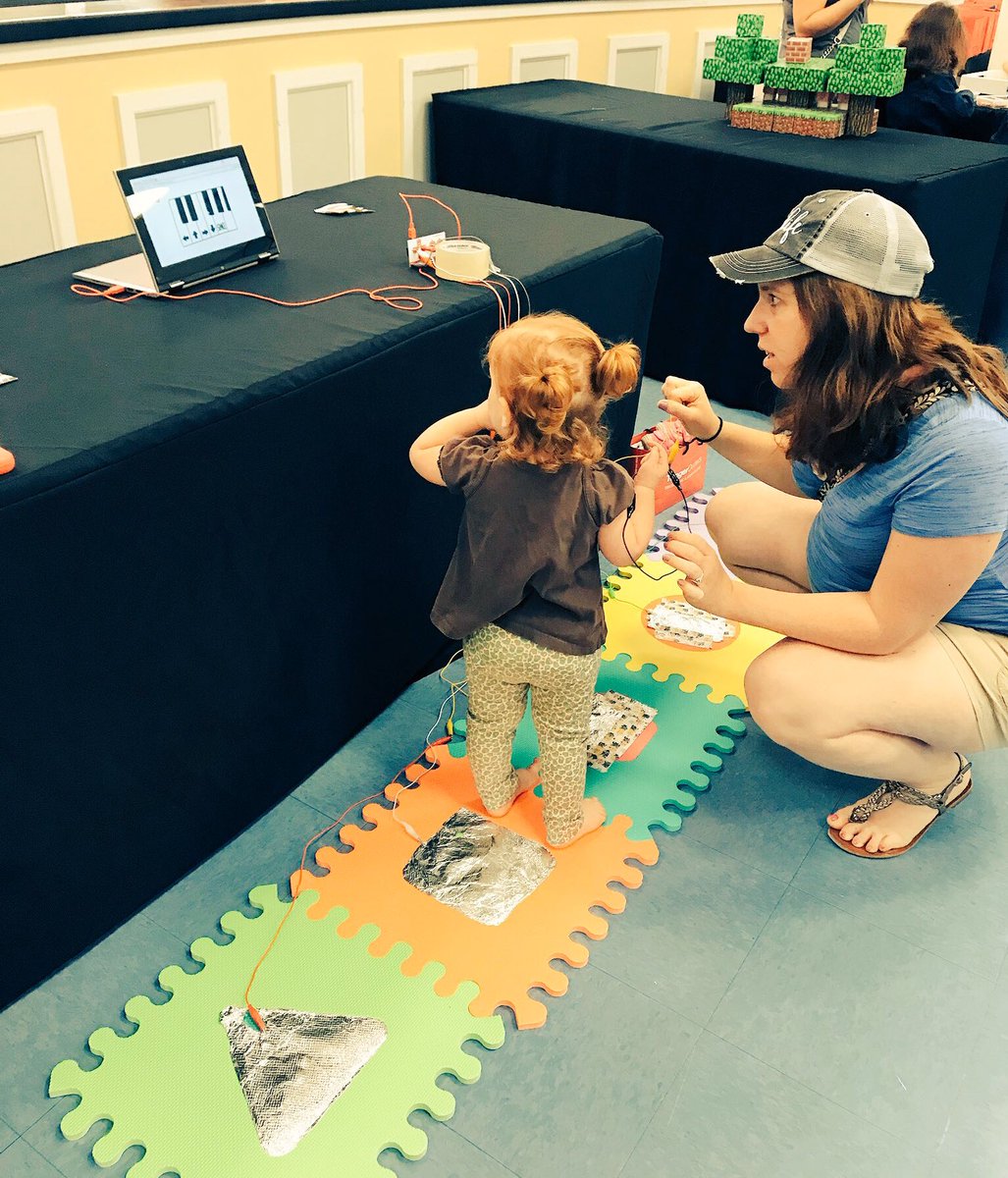 sciencetots's tweet photo. Parents, ALL of our online #STEM activities have been tested by tots over the last 4+ yrs in the #ScienceTots home, in preschool classes, & events. Join us at the next Parents-Only Office Hour if you have questions! #EarlyChildhood #kids #kidsathome #remotelearning #Onlineclass https://t.co/XRRk59Zmyf