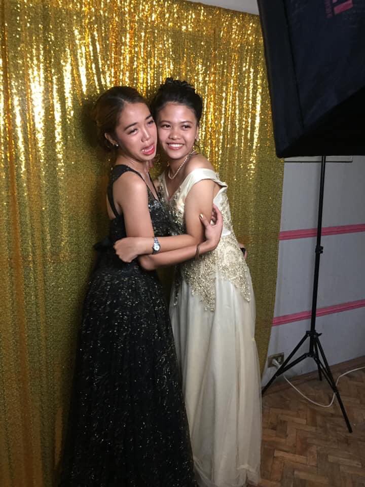 Barcomagre's tweet photo. Hug means love. @jonapheee
#12PMHugtime
#CUOSO
#ProjectAmigo https://t.co/B1LVAxXBlq