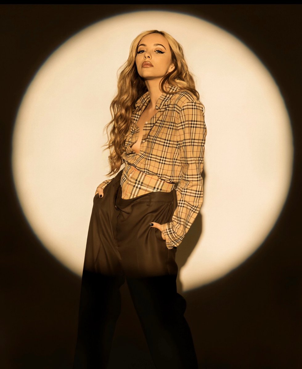 Day 3. I REALLY REALLY want to know how this woman can be so wonderfully beautiful.Anyone knows? Haha  #JadeThirlwall  #LMBreakUpSong  #LittleMix  #BreakUpSong