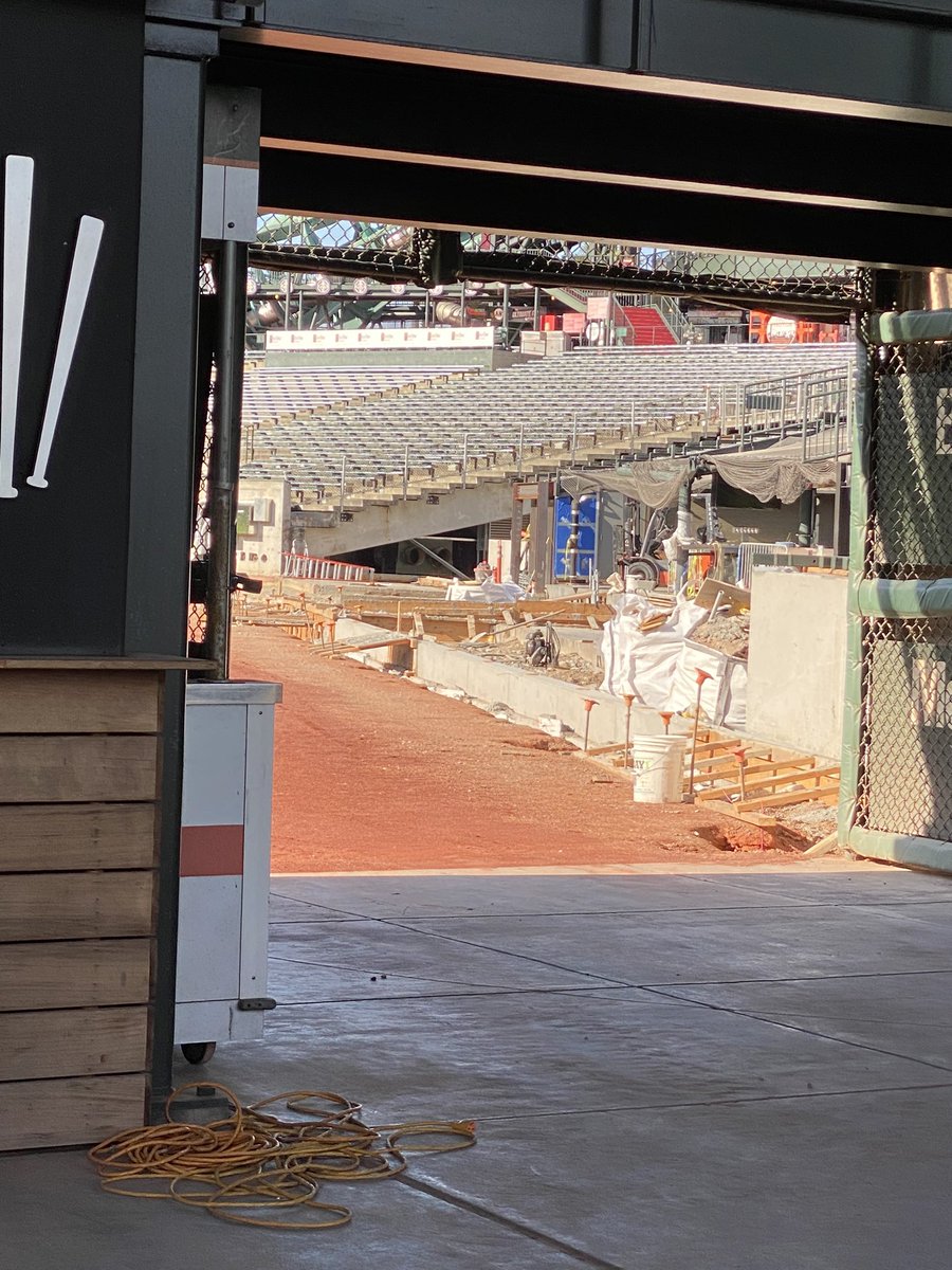 JVMjewels's tweet photo. @WirthTM @PavlovicNBCS I walked by last Sunday and construction had stopped. Still a long way to go. https://t.co/eIytCwAlCf