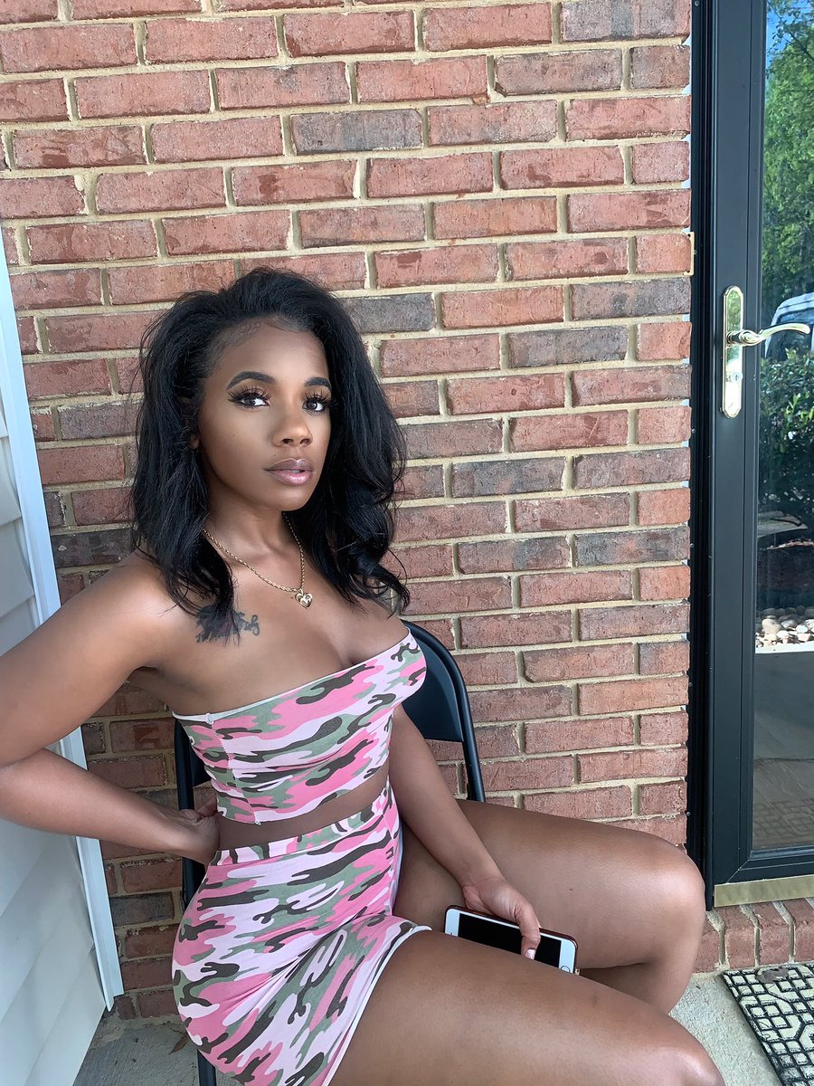 Shes_Soo_DeVine's tweet image. Today was a Nice Day!! 💞 #DeVineQuality #DVQ #CustomEverything