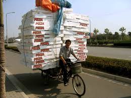 Recordeu que durant aquest confinament podeu seguir fent les vostres comandes.

Us les portarà en nostre únic i nou repartidor. Als altres els hem hahgut de fer un ERTE.