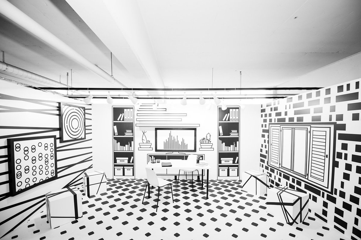 Black &amp; White #DBDVEGAS