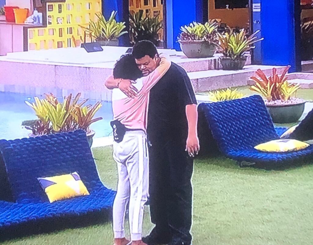 A torcida da Flay, Gabi , Mari , Ivy eles são Fora Thelma! Se vcs derem mole ela vai sair , só Pq é a Thelma vcs vão relaxar ?