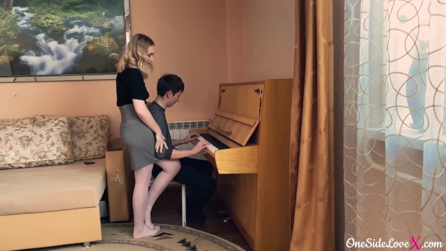 You've been asking... new video up on PornhubModels: https://t.co/muFdz9aXvu https://t.co/HrWUNQzmOE