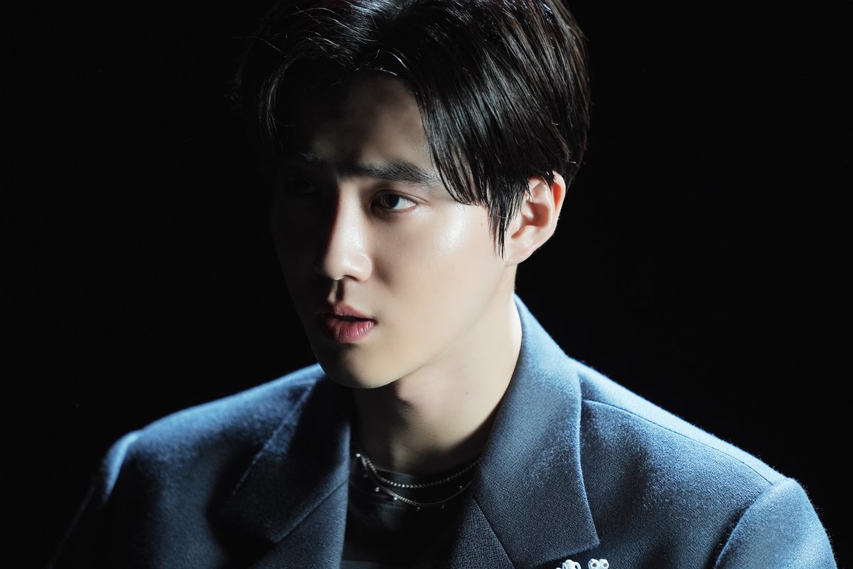  #수호    #SUHO    #엑소  #EXO  #weareoneEXO  #자화상    #Self_Portrait    #사랑하자    #LetsLove  #수호랑_사랑_하자  #Lets_Love_with_SUHO  #SUHO_LOG