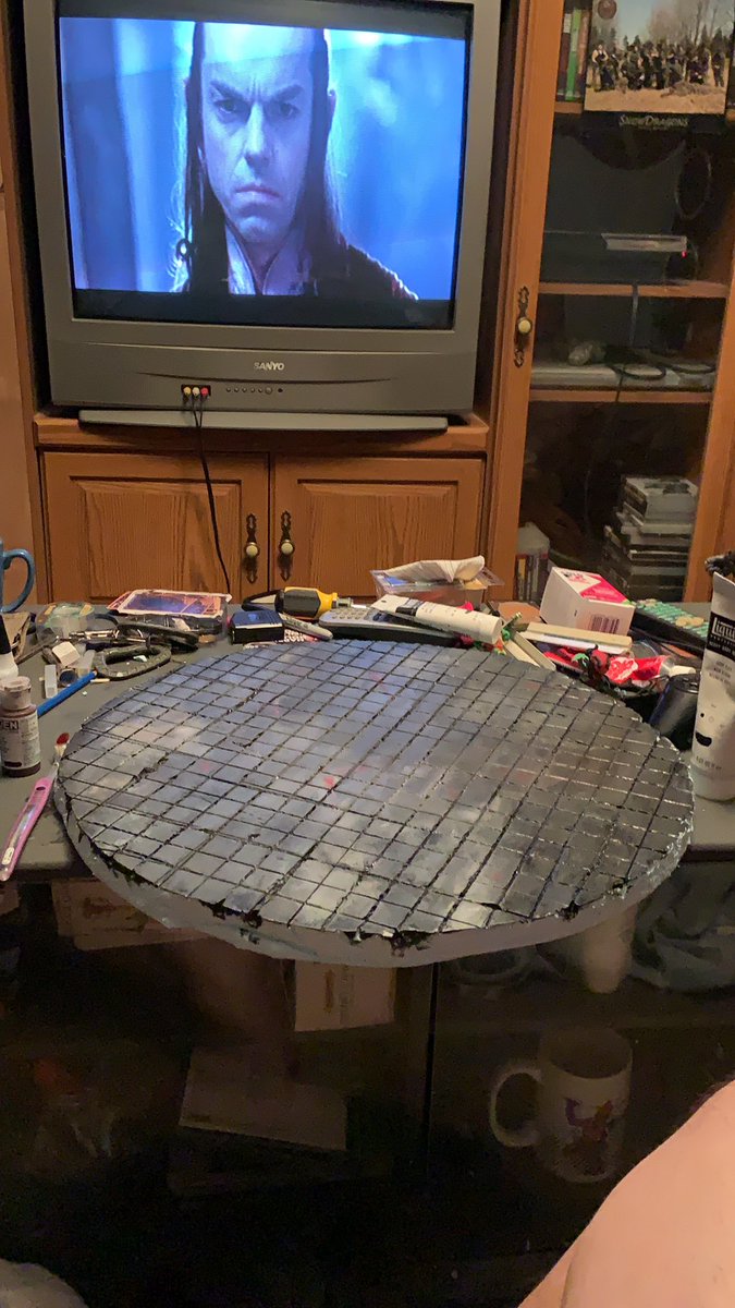 Jacinto59731664's tweet photo. Started this new tile with the intention of making a round castle, now I’m invisioning so much more, :) #dungeonsanddragons #DnD #dungeontile #HeroQuest #TTRPG #GRIM #BLOOD https://t.co/BLYHPLXhjn