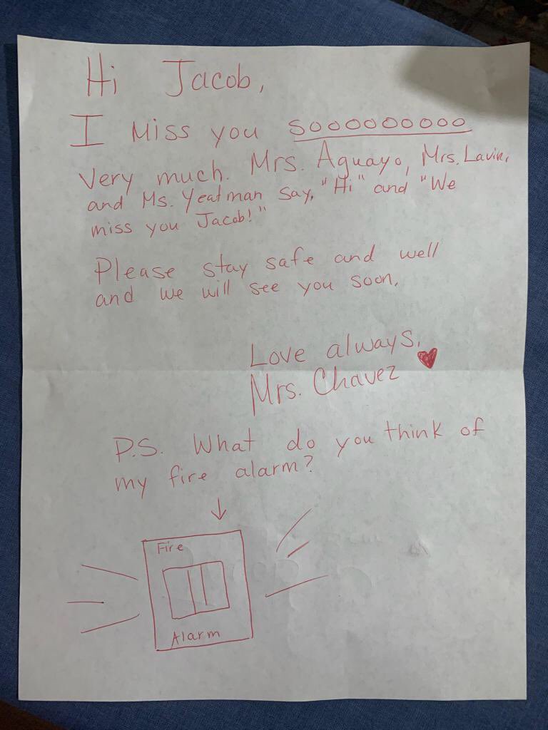 BrendaChR1's tweet photo. #throwingshine to the PREK Collab teachers @TierraDelSol_ES. Today, I got a positive email from a parent. They expressed their gratitude about the extra steps the teachers are taking with her son during these difficult times. Great job @cchavez_TDS ❤️ https://t.co/1qnulZxqP7