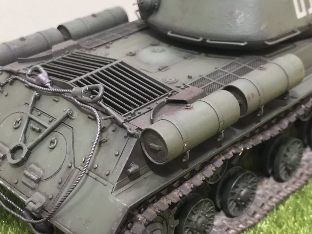 りゅうおう 雲豹 とスピットファイア改造中 1 35 ラジコン戦車改造シリーズ第六作 プラウダ高校のjsｰ2 Is 2 Is 2 完成しました Ura ソ連の重戦車カッコいいですね 今回 日本語の走行動画はこちらです T Co Pjq5rovmid ガルパン 模型