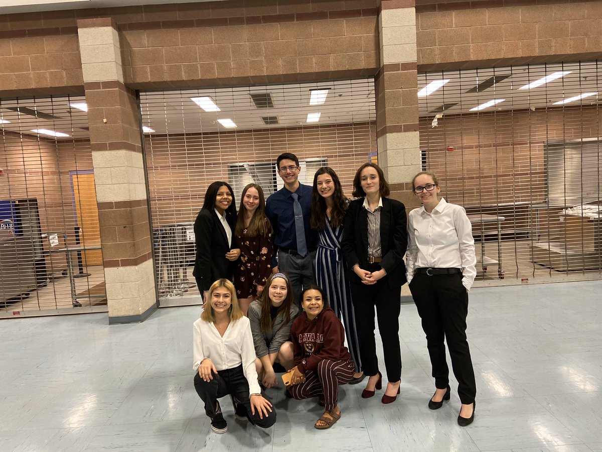 avspchndebate's tweet photo. Even though we’re all missing competition season, its ok because nationals are online this year! https://t.co/3qUq4dYfx5