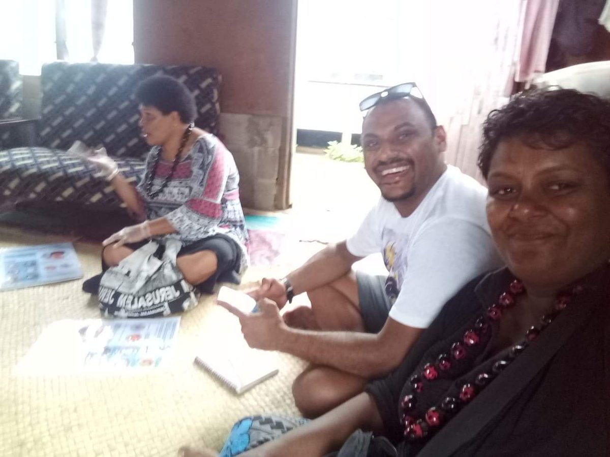 batiwaci's tweet photo. While people are taking care of themselves in the comfort of their home s, two #BaDCOSS members took the risk on their birthday to participate on Covid 19 Awarness in Ba today. Happy birthday Mr Apolosi Ranawai and Mrs Mere Nakeke #COVID19FIJI @fijitimes @rasili_sepesa https://t.co/MkMuuQlG2e