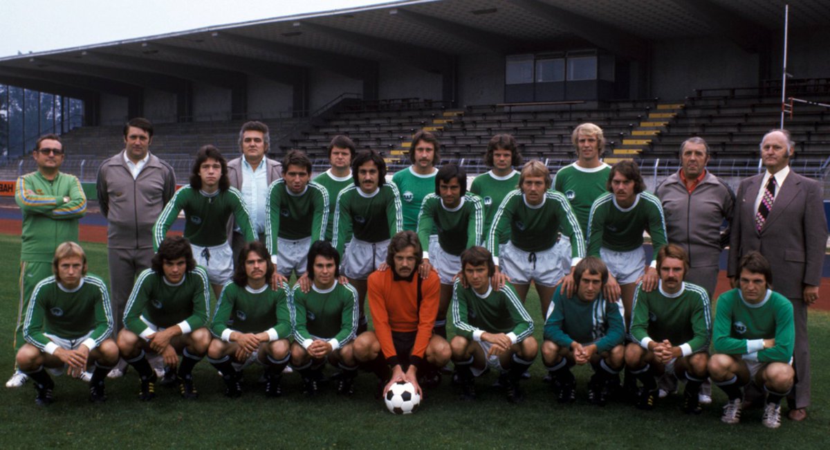 O Wolfsburg participou da temporada de estreia da 2. Bundesliga, o clube da Baixa-Saxônia jogou por sete vezes a última na temporada 1996-97, quando foi promovido para a Bundesliga Foto: Kicker