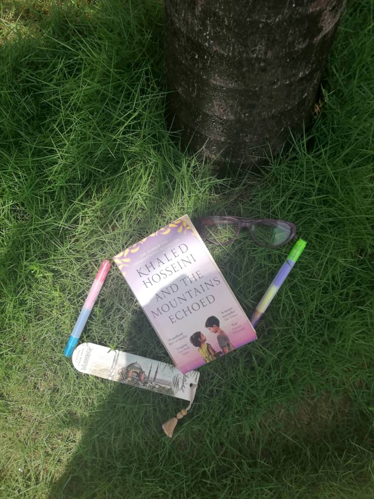 ThePhbc's tweet photo. Thanks to @isinmiri and @awoli for sending in these beautiful photos...

#thephbc #botm #portharcourt #bookreview #nigeria #april #socialdistancing #stopthespread https://t.co/sobpnAViKa