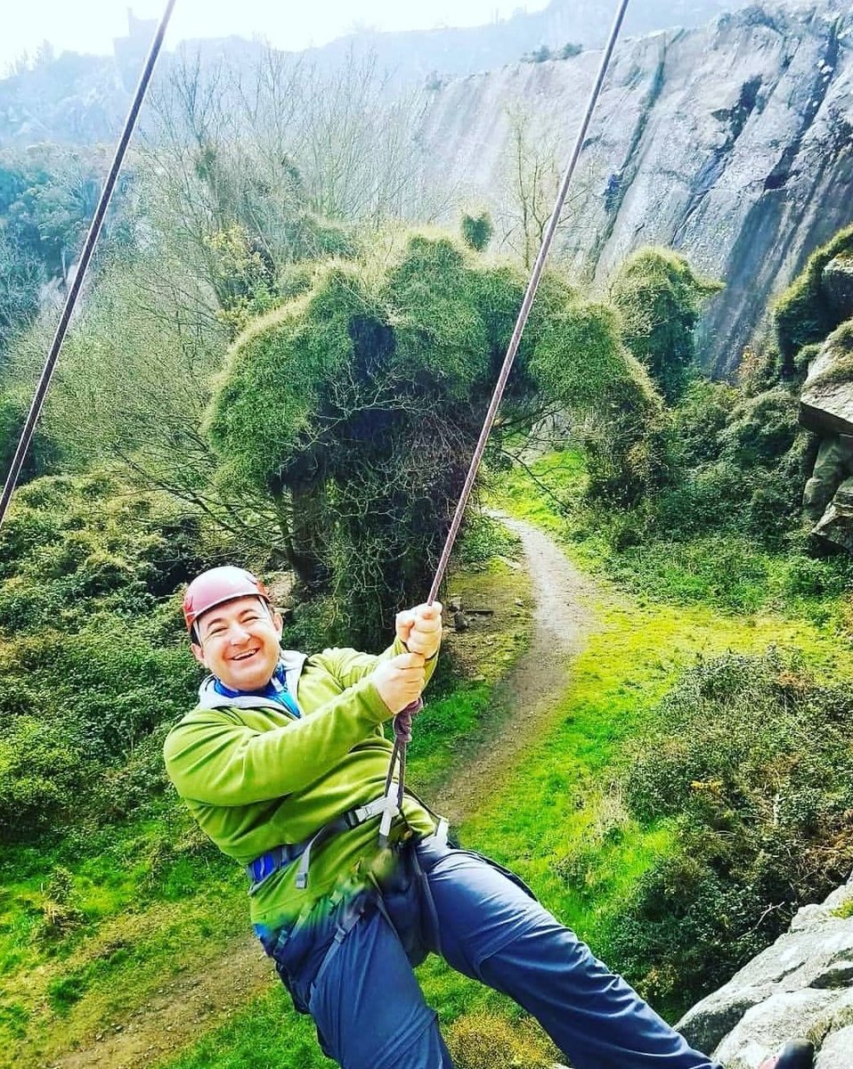 macgabhann31's tweet photo. #Throwback to happier days and where I would really prefer to bee today. #outdoors #climbing #diving #kyacking #biking https://t.co/Zu6wFOiZ1K