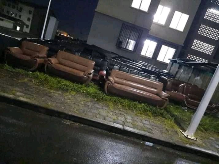 Educations tweet media