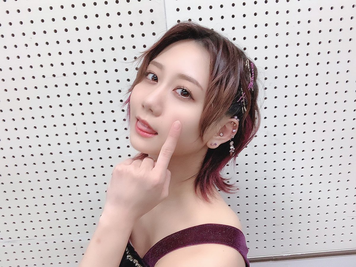 古畑奈和 本当は今日 東京でのソロライブで 大阪含め中止になった為 皆さんに私達から何かしらの形で 楽しみをプレゼントできたら良いな と思い 動画を作りました 見て聴いてね Frustration T Co Ogqajsnmdy Parting Shot T Co