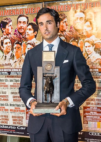 Recuerdos de hace un año... 4 de abril de 2019 (1). <a href="/RocaRey/">Andrés Roca Rey</a> <a href="/MirandayMoreno/">Miranda y Moreno</a>