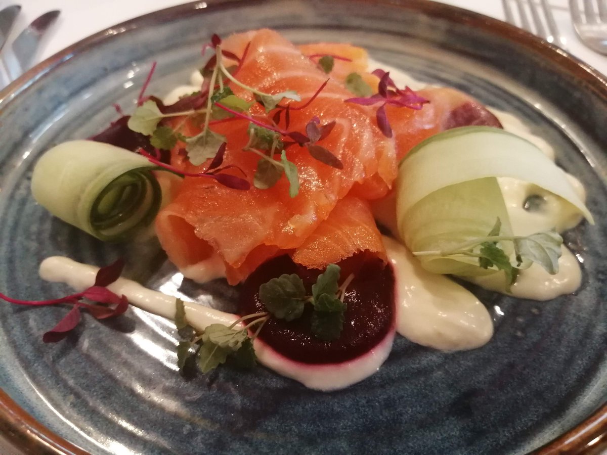 Shop open today from 11am to 1pm then off on deliveries.
Order now for home delivery on 07717702630.
Email staithesmokehouse@yahoo.com.
Or DM twitter or Instagram.
Sides of salmon.
Kiln roasted smoked.
Smoked haddock.
Smoked scallops.
#shoplocal #norfolk