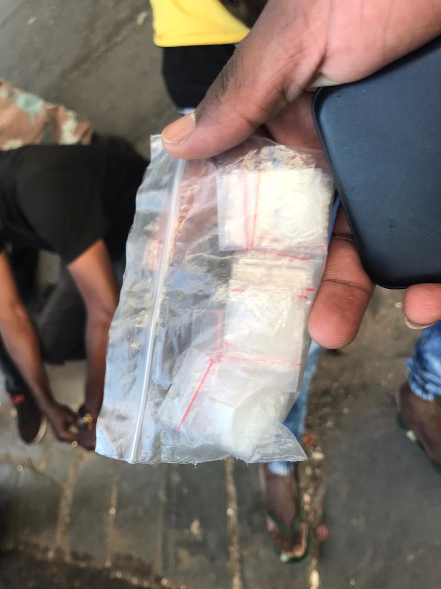 Alpha Coy Platoon 3 Sec 2 | These people were caught at North End Kimberly Road in East London with 17 Drugs Packs and an amount of R2 020-00 in their possession. 

#sandf
#CoronavirusInSA
#COVID19SA
#StayAtHomeSA