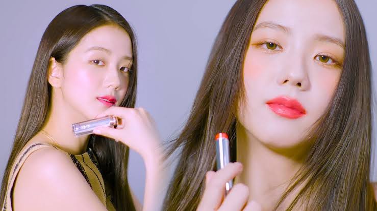 jisooschart's tweet photo. 디올 뷰티 (@Dior Beauty) made an advertisement with #JISOO video ×  @VogueKorea on KakaoTalk Chat yesterday. This is the 2nd time they have used Jisoo as their ad.

#지수 #BLACKPINK #블랙핑크 #블랙핑크지수 @ygofficialblink @yg_stage @ygent_official https://t.co/ZvdcZC5SEI
