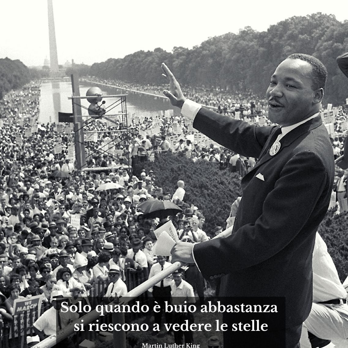 "Solo quando è buio abbastanza si riescono a vedere le stelle"

#4aprile 1968
Memphis 
Martin Luter King viene assassinato