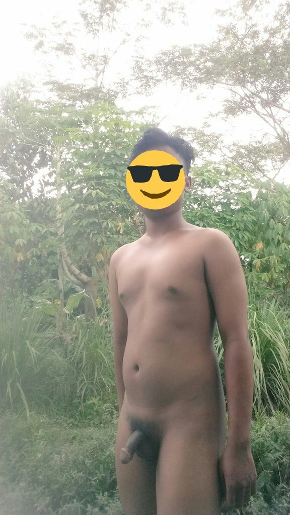 Irawan582's tweet photo. #nudhist #ekshib #bugil
#telanjang #bugiloutdoor
#lovebugil #sukatelanjang
#hobitelanjang #kontol https://t.co/62pemRnU2f
