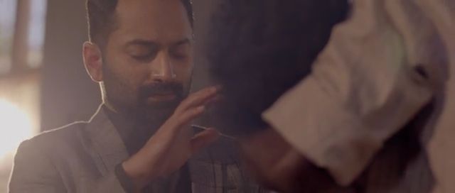 Fahadh with all belief was going to touch Thomas' dead daughter. This reminds me of a scene from Bible where Christ resurrects a dead girl. Fahadh also was gonna do the same, when Avaraachan pushes him away and it is at that time Fahadh wakes up. #Trance