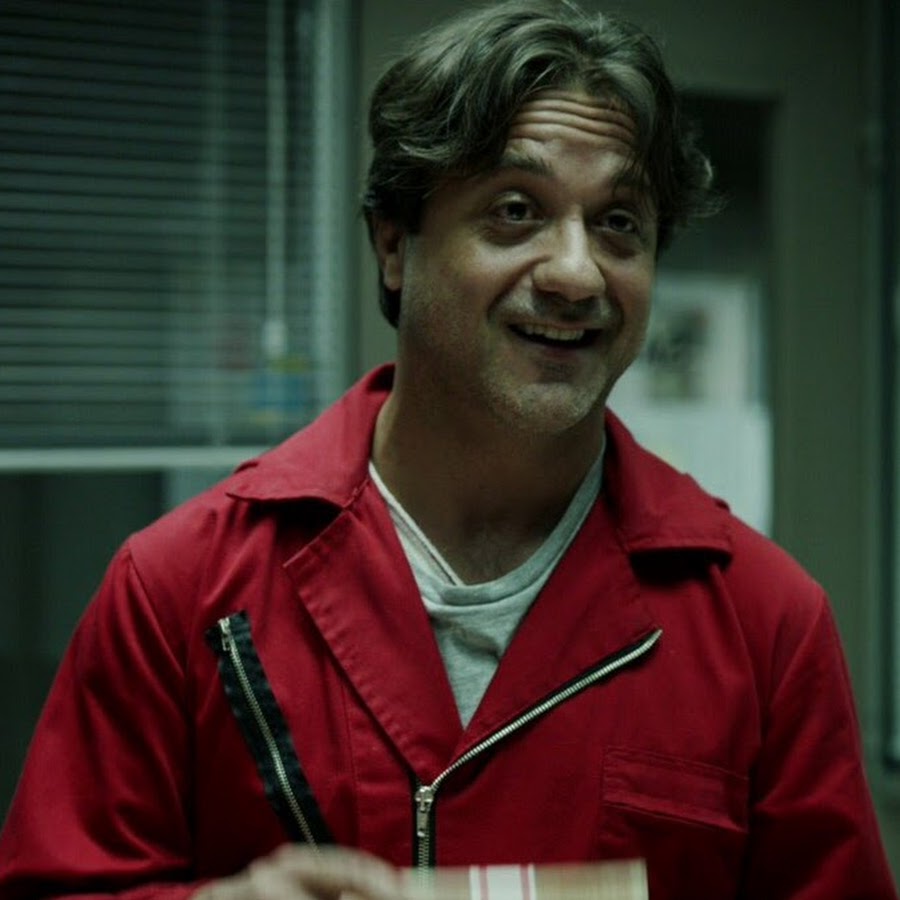Jannat0207's tweet photo. Two most irritating people in Money Heist season 4
#Moneyheistseason4 #netflix https://t.co/0sCXOYGJNo