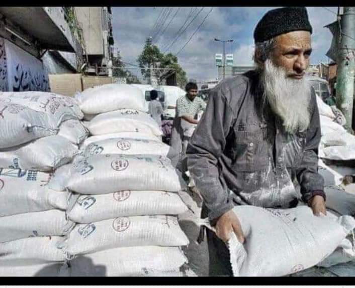 ZTweets24's tweet photo. We are missing you in these days 😢
May #Allah bless you with High ranks in #Jannat..!
#Edhi #Pakistan #PakistanFightsCorona #PakistanZindabad #pakistanday2020 #PakistanUnitedAgainstCorona https://t.co/RnB9qs5qZV
