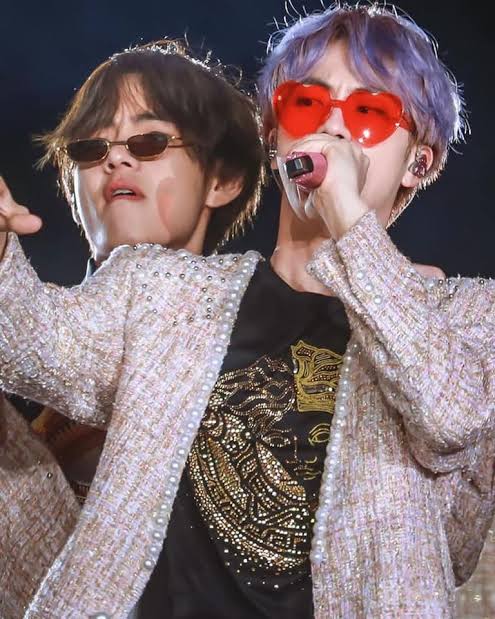 a little Taejin in this thread? I DONY SEE WHY NOT.