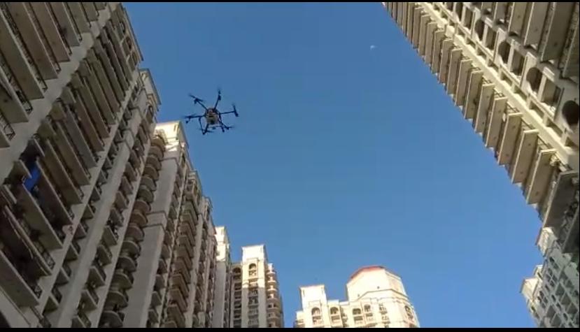 thedroneviper's tweet photo. Day 03 - Prem Nagar, Aaram Bagh, Dev Nagar, West Patel Nagar, DLF Towers Karampura 
The team of @robotics_indian has shown that they are working selflessly to protect each and every citizen of India from this deadly virus. #CoronaWarriorsIndia 
@ndtv @ANI @moayush @aajtak https://t.co/6mzpZUroEg