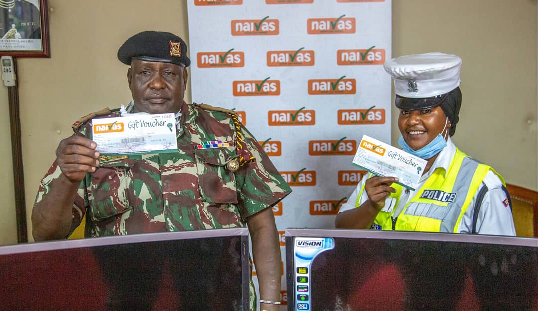 naivas_kenya's tweet photo. Going beyond retail by rewarding Amina Mutio Ramadhan and Ibrahim Abajila with Vision Plus Kenya TVs and gift vouchers for their exemplary service. https://t.co/xaRM6URNoH