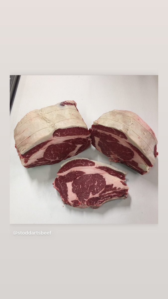 50 day old, Dry Aged Scotch Beef Rib - prepped for a member of staff by Wilson our head of Training. 👏🥩🏴󠁧󠁢󠁳󠁣󠁴󠁿🙏#stoddartassured #bestinbeef #scotchbeefpgi #traceability #meatwithintegrity #scotchbeef #eatlocal #keyworkers #feedthenation #dryagedbeef #ribsteak